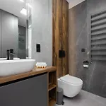 Modern With Ac And Parking In - Jeziorna By Renters 公寓