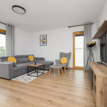 Modern With Parking And Ac Warsaw Suburbs By Renters *