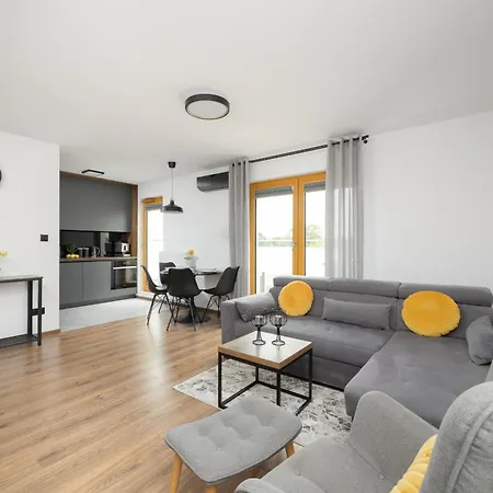 Apartment Modern With Ac And Parking In - Jeziorna By Renters Konstancin-Jeziorna